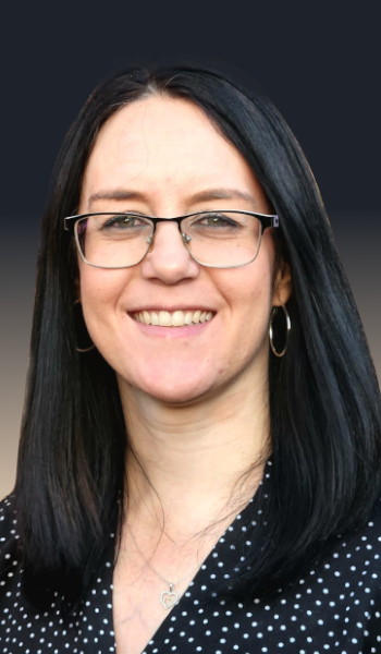 Profile image of Julesta Smit, office manager and labour law advisor at Aprolasa, providing client relations and legal services.