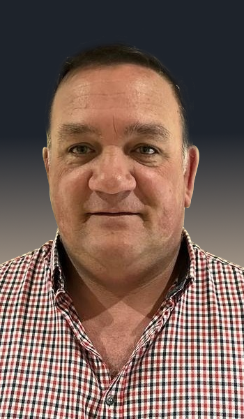 Profile image of Willem Van Romburgh, a legal consultant at Aprolasa, specializing in labour law and dispute resolution.